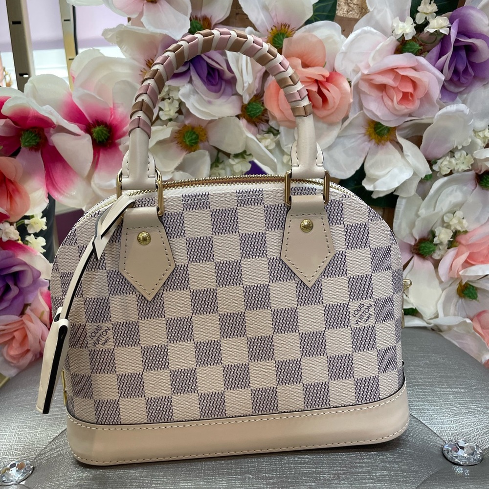 Alma bb azur with braided handle